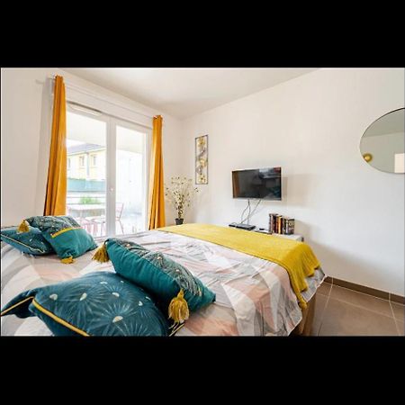 Proche Disney Et Paris - Studio Terrasse Et Parking Prive Montevrain Luaran gambar